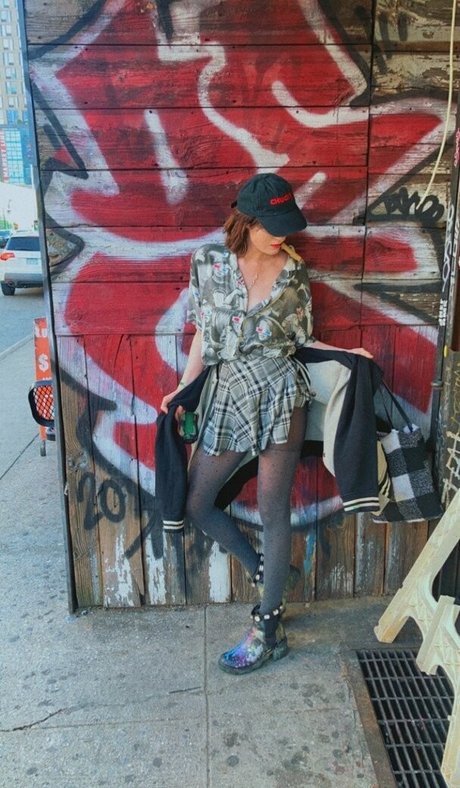 bambicat star hot gallery