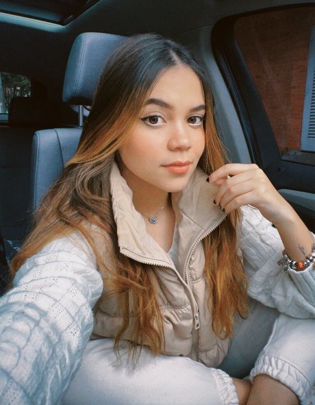 murillodaza erotic actress galleries