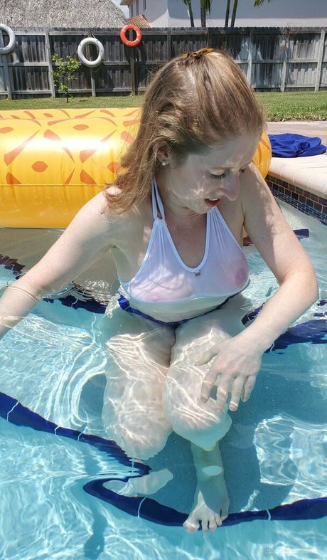 iodized999 adult star galleries