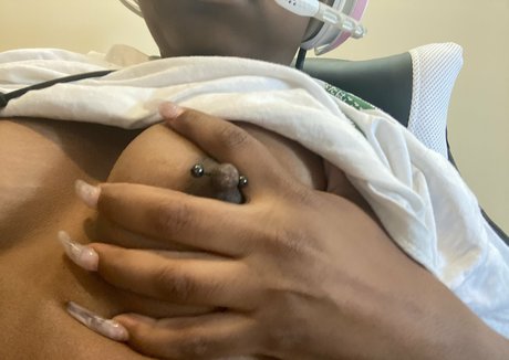 spoilbaezy pornographic actress img