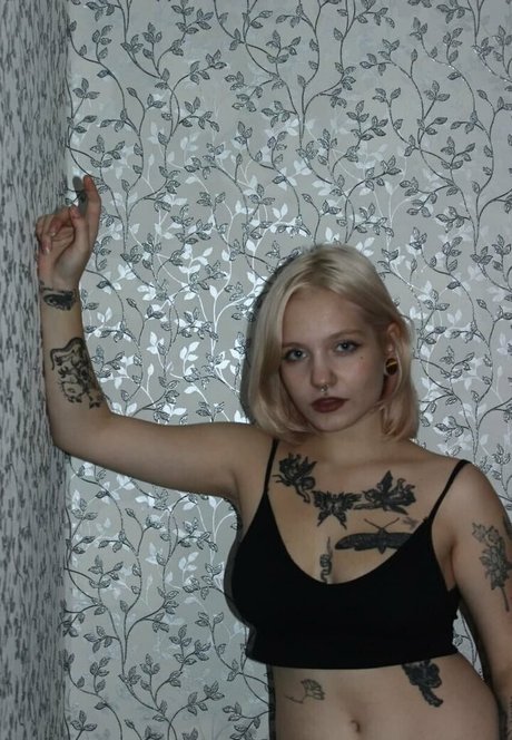 foxy bright nudes pornstar archive