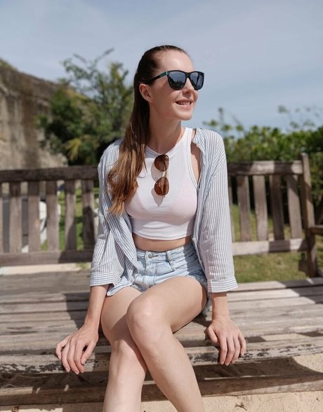 Elena Ross top pornstar picture