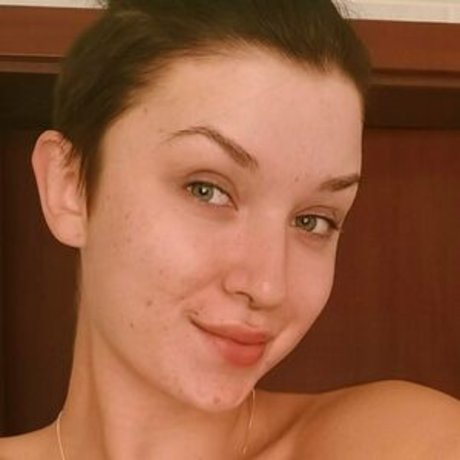 claraminxx model naked photo