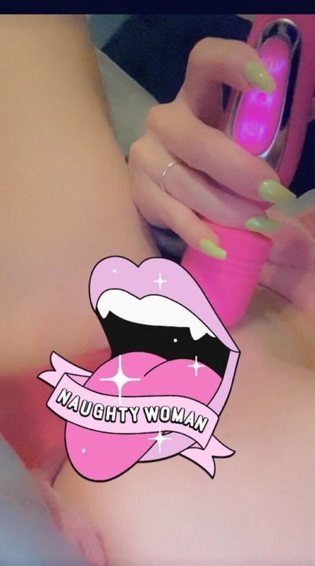 bossblondie pornographic model picture