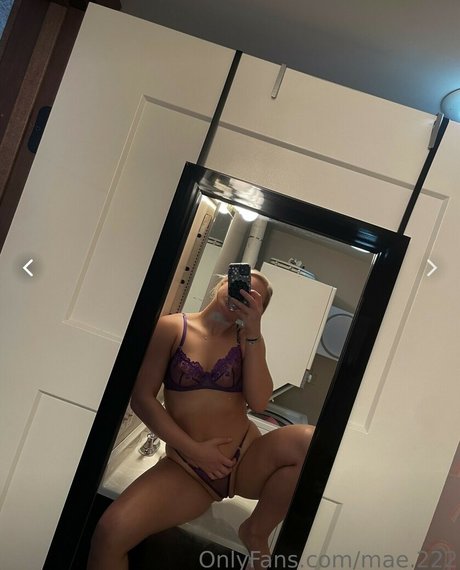 mae 222 xxx actress archive