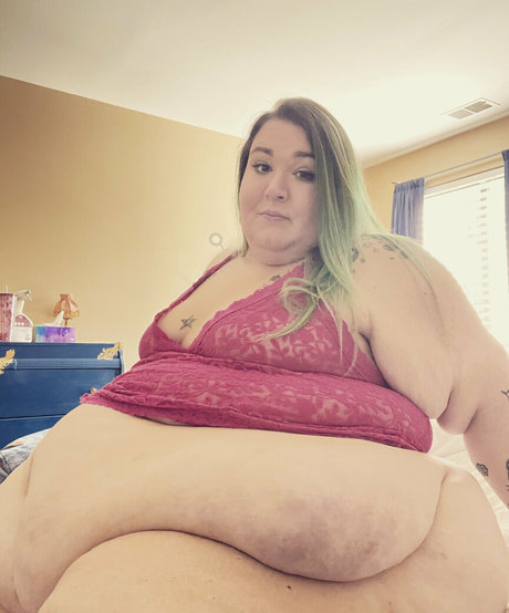 spanxbeluga art star pics