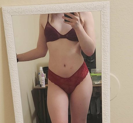 kyla21jj sexy star photo