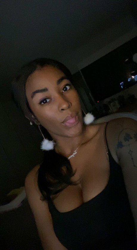 TatyMx hot pornstar picture