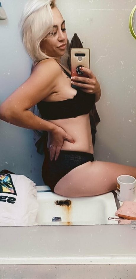 alyyjane star erotic picture