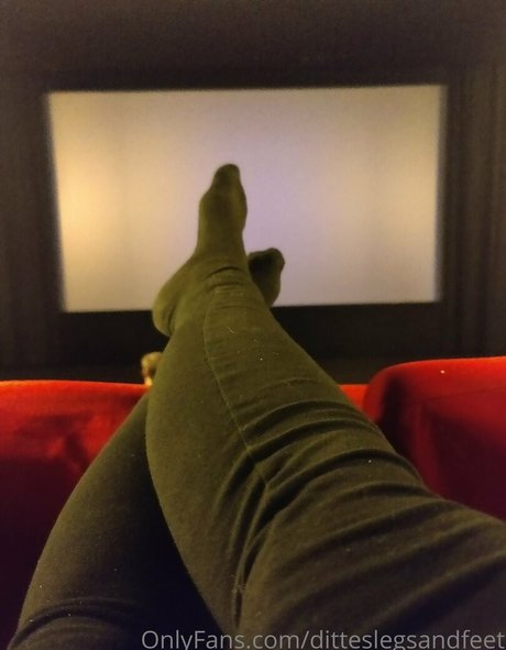 ditteslegsandfeet pornstar beautiful img