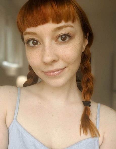 nataliagreyfree naked star img