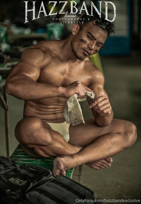 hazzbandexclusive model art gallery