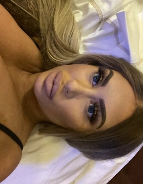 mssnewbooty erotic star img