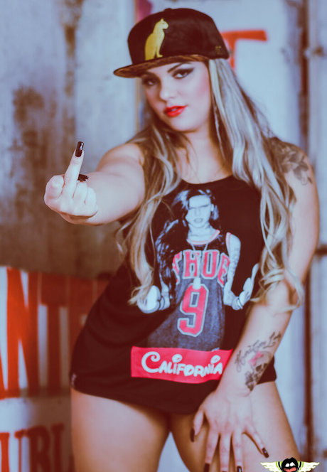 Carine Ivankio free star archive