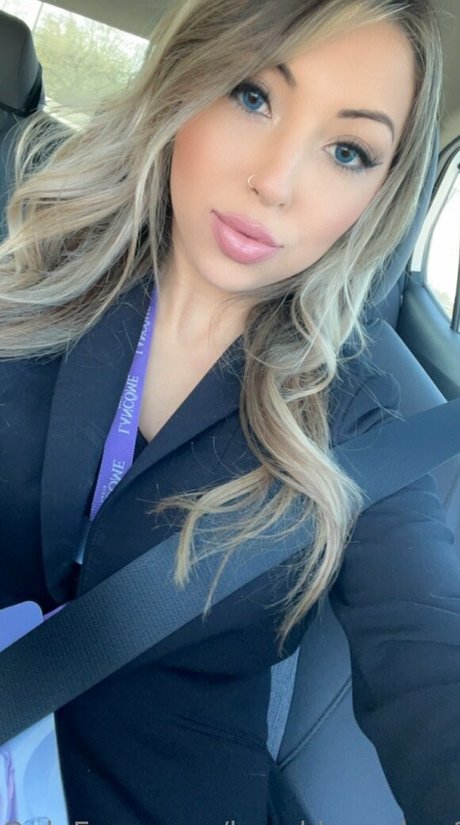 brooklynnskye2 model perfect photo