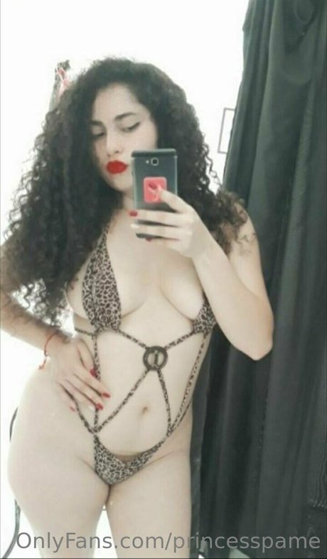 princesspame model naked photo