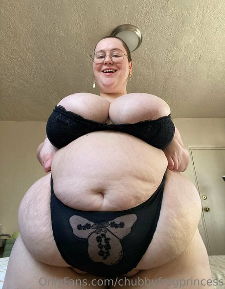 chubbyfrogprincess sex model pictures