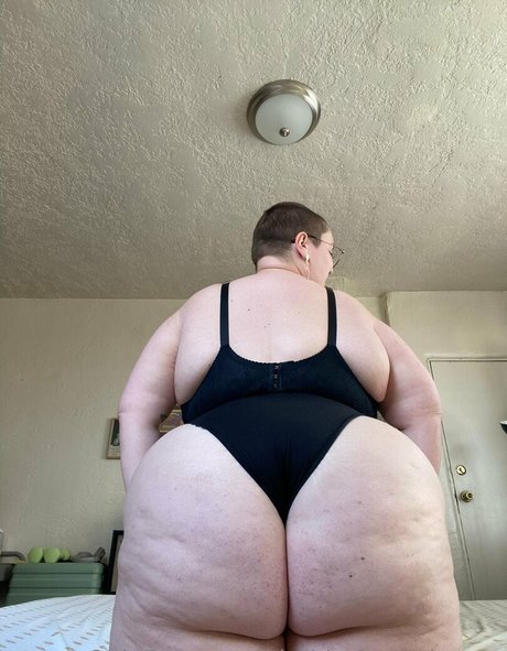 chubbyfrogprincess star exclusive pictures