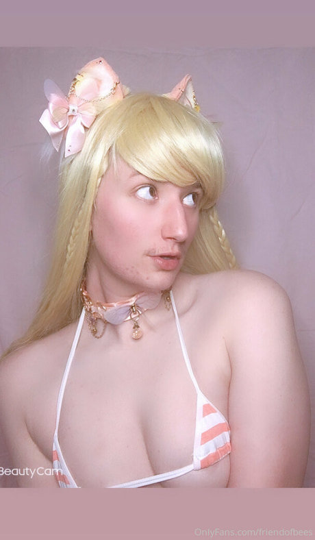 friendofbees star nudes gallery