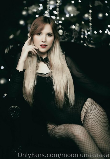 moonlunaaaaaa nudes actress photo
