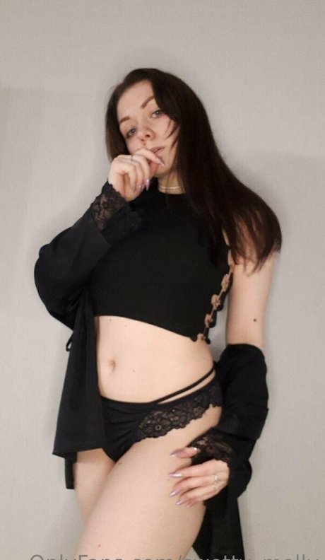 swetty molly model top pictures