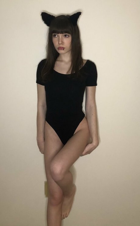 Mewnii pornographic star gallery