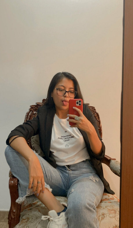 lis 07 star adult pic