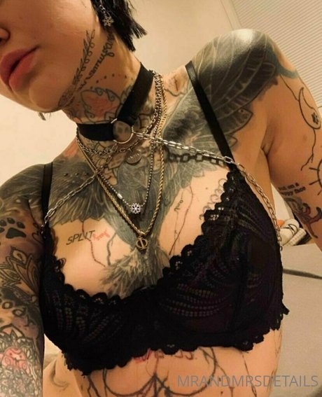 notforyoureyess star nudes pics