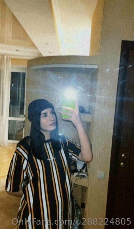 saddleviola pretty model pictures