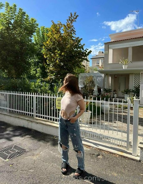 saddleviola adult actress image