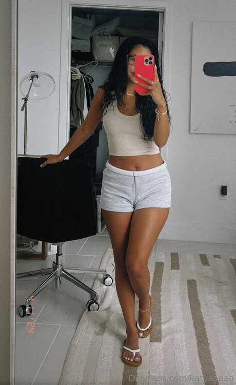 katyaaaaa xxx actress image