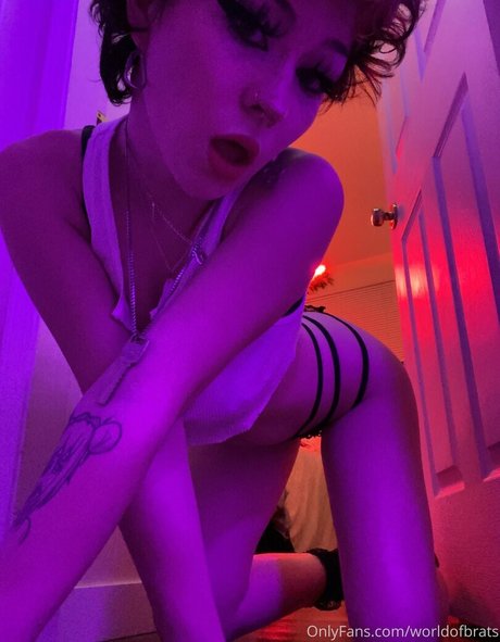 worldofbrats art star gallery