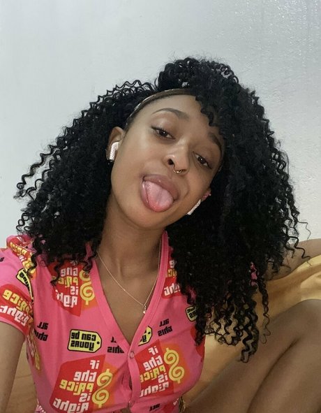 Ricuradecaramelo hot pornstar pictures