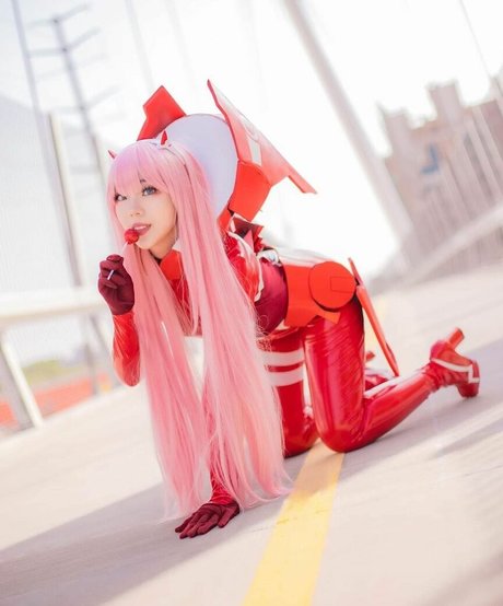 Kyatorin sex model photo