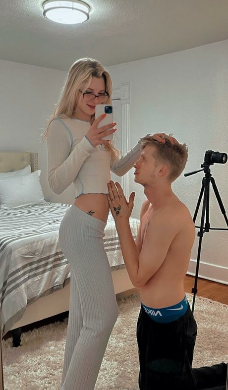 Kassidy Martin beautiful star archive