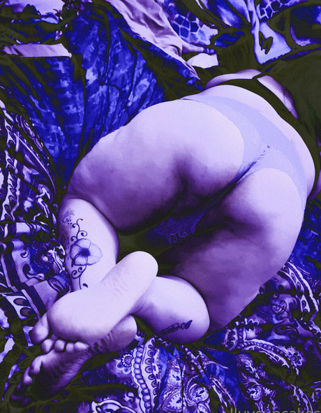 iluvcupcakes model high quality image