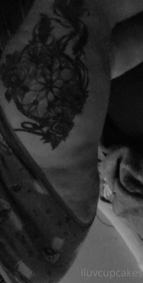 iluvcupcakes sexy star picture