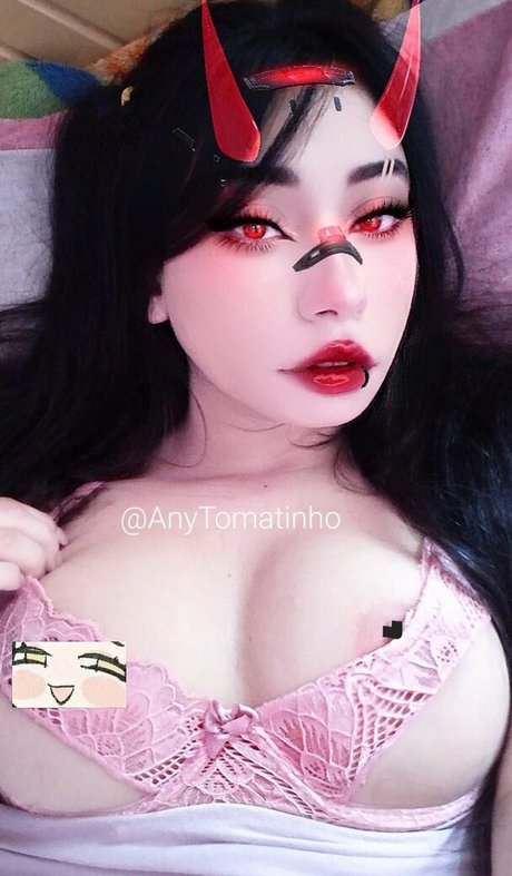 anyTomatinho star nude photos