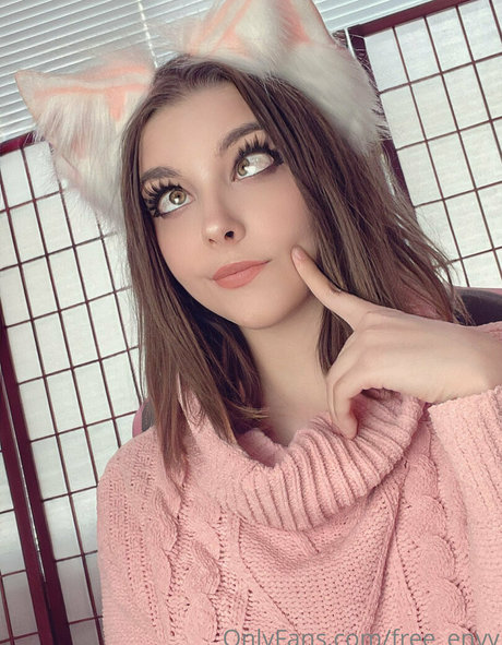 free envy model pretty images