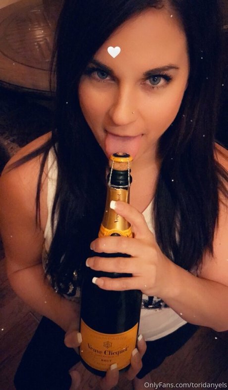 toridanyels star top pictures