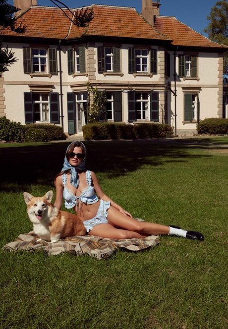 Olga Obumova nude actress pictures