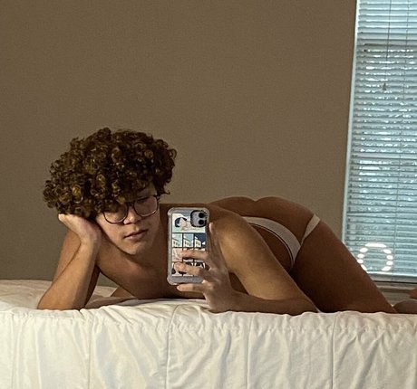 nsfwtwinx adult actress pictures