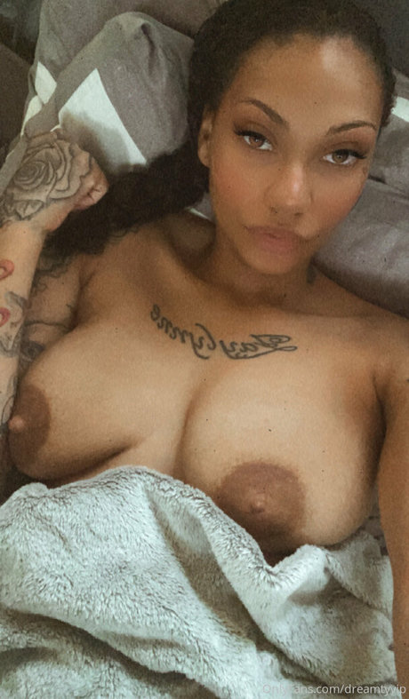 petite latina onlyfans beautiful naked pictures