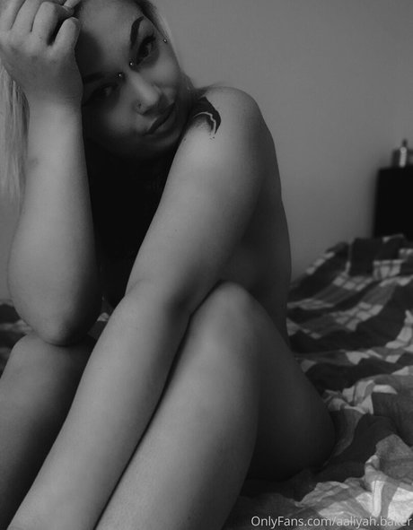 bat gyal star sex galleries