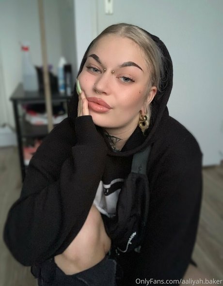 bat gyal nice star pics