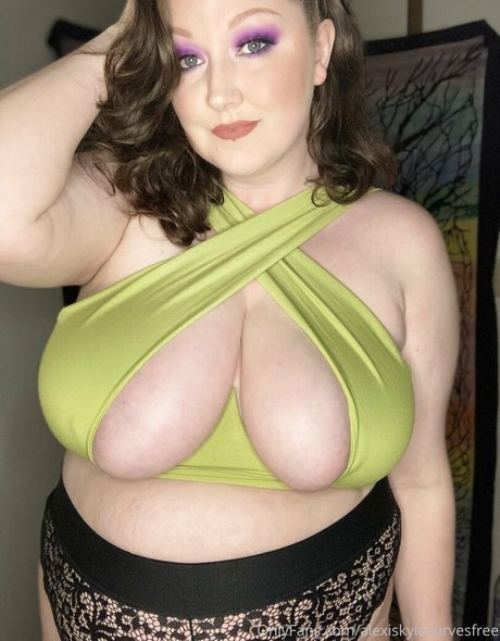 alexiskylecurvesfree model adult galleries