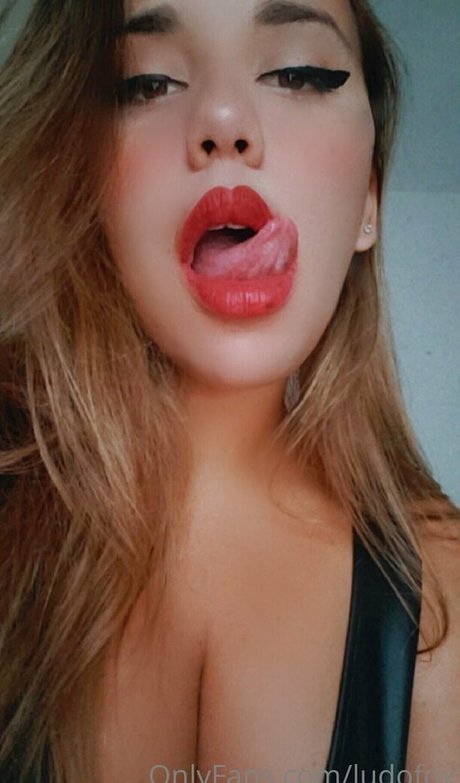 ludofox model xxx gallery