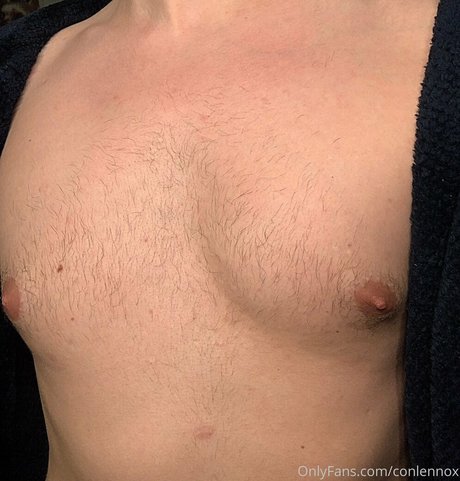 conlennox nude star pic