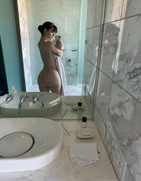 Theemilylynne beautiful actress archive