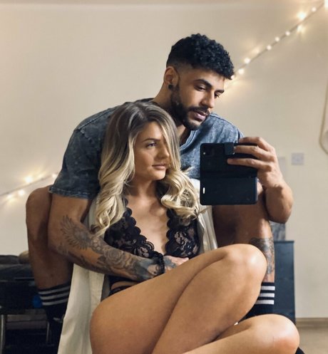 lillieinlace pornstar erotic photo